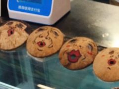 -椰爺爺·椰子冻砵仔糕