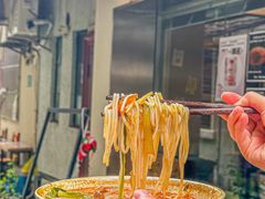 -粉八·云南米线·建水烧烤(常熟路店)