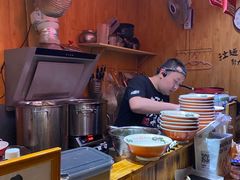 -老龙亭拉面店
