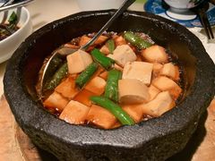 石锅沃豆腐-桂满陇-十里风荷(合生汇店)