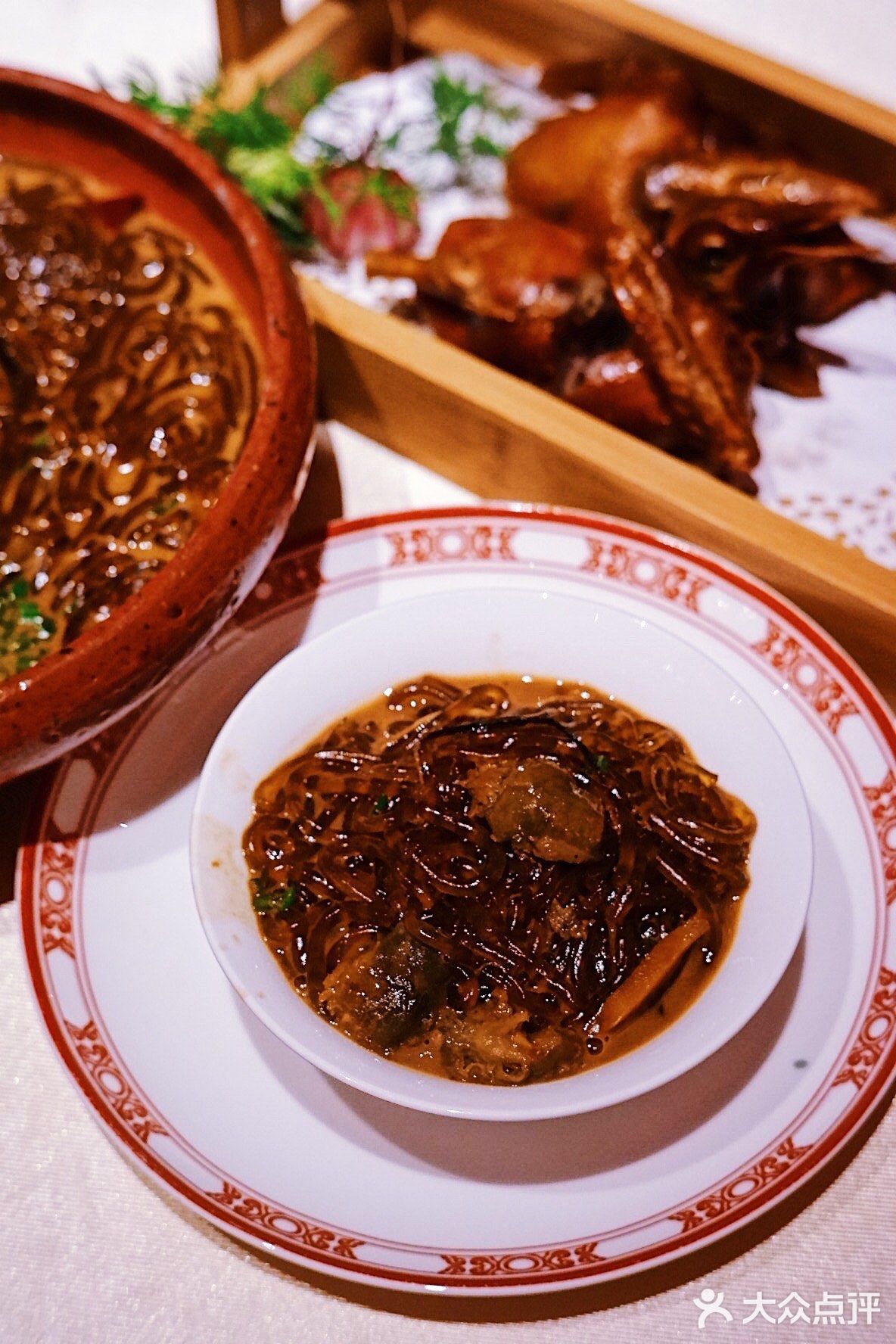 中西合璧复刻经典的红馆海派粤菜