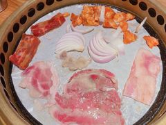 -韩京炭火烤肉自助料理(柯桥万达店)