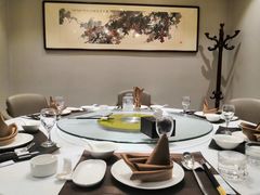 -胡记饭店(保工街店)