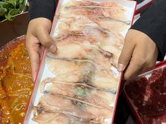 -毛辣果·贵州红酸汤牛肉火锅(西单店)