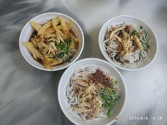 -再回首鸡肉米线(人民路一店)