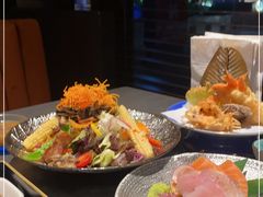 -铭牛烧肉·和牛海鲜自助(高新月牙湖店)