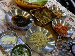 -黑豚黨韩国烤肉料理(悦然时光店)