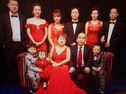 -苏菲亚婚纱影楼尊爵店(昆区店)