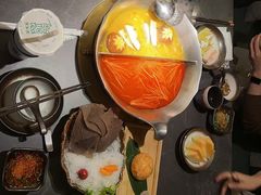 -湊湊火锅·茶憩(杭州湖滨银泰in77店)
