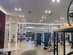 -英派斯健身旗舰店(海信国际中心馆)