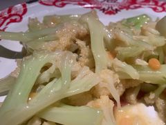 -江渔儿酸菜鱼(万科东荟城店)