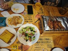 -喝丢一只鞋海鲜烧烤·海肠捞饭(文体街店)