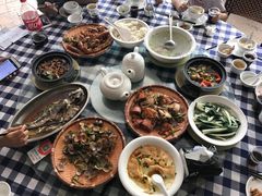 -钱大妈海鲜饭店(保利林语店)