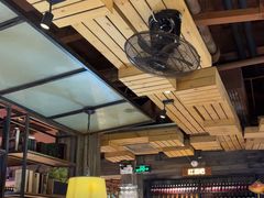 -领鲜活海鲜榴莲自助火锅(东门店)