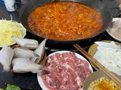 -苟味道老火锅(黄桷坪店)