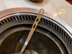 -哈尔滨烧烤·山河村铁锅炖(交大店)