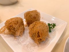 蜂巢芋角-利苑酒家(北角店)