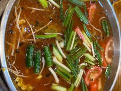-亮欢寨酸汤鱼(沙冲路店)
