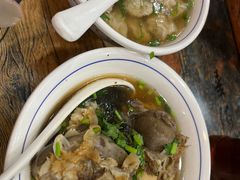 -老谢野馄饨(延安路店)