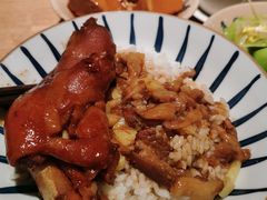 -红猪卤肉饭(大西洋美食城店)