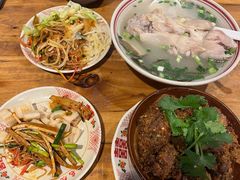 -老方桌烂蹄花川菜馆(九龙坡店)