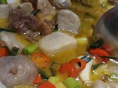 -头上红煨盐鸡·非遗院子餐厅