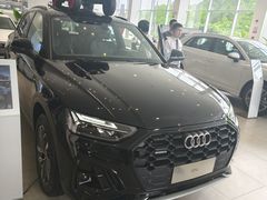 -上海永达奥诚奥迪4S店(申江路店)