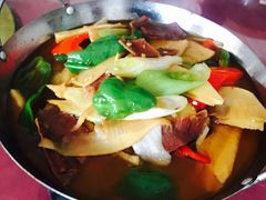 干锅冬笋腊肉-柘林湖生态鱼馆