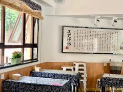 大堂-八两八金·莱芜特色炒鸡(市南漳浦路店)