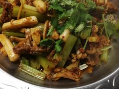 -重庆鸡公煲·青锅花椒鱼(牡丹江路店)