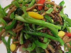 -一家人(南京路店)