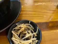 小咸菜-丽虹云南过桥米线(兴工街店)