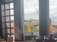 -时光吧·大堂吧·丽江和府洲际度假酒店