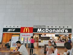 -麦当劳(高铁南站店)
