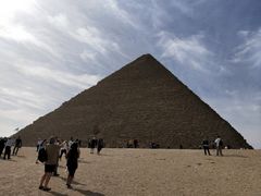 -吉萨金字塔群