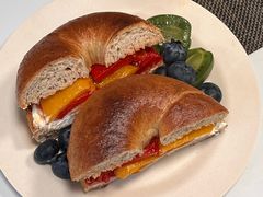 -Dough&Joe团憩(瑞虹天地月亮湾店)