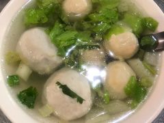 -六合夜市