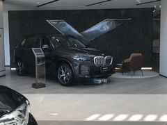 -上海宝信宝马4S店