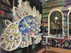 -钟书阁(松江泰晤士小镇店)