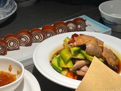 -前海沿·青岛菜(大拇指广场石老人店)