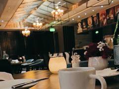 -卡佩罗意大利餐厅及酒吧Al Cappello Trattoria