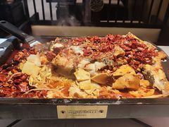 -江边城外烤全鱼(世茂广场店)