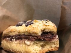 红豆燕麦松饼-星巴克(中远两湾城店)