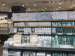 -MUJI无印良品(滨江宝龙城店)