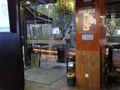 -麦凯伦烧烤·精酿超级工厂店(金桥总店)