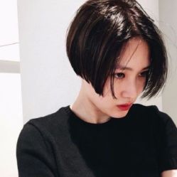-十六番发型师事务所