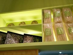 -越弥越南传统美食馆