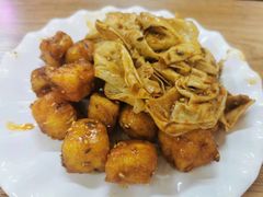 -闫家炸鸡架(五爱总店)
