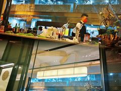 -海派悦庭·海胆烧麦·新融合菜(凯德广场店)