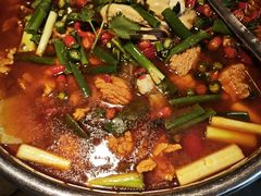 -牟记江湖重庆地标特色菜鱼蛋海鲜羊蝎子(巴南区黑金冠十多年好店)